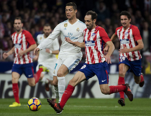 Cristiano Ronaldo and Juanfran pushing each other in Atletico Madrid vs Real Madrid in 2017