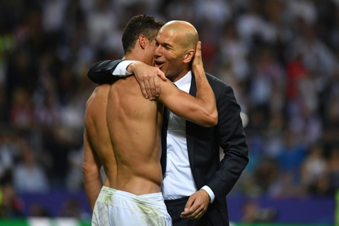 Cristiano Ronaldo telling goodbye to Zidane