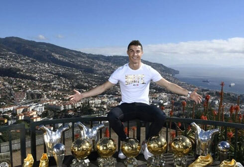 Cristiano Ronaldo living the high life