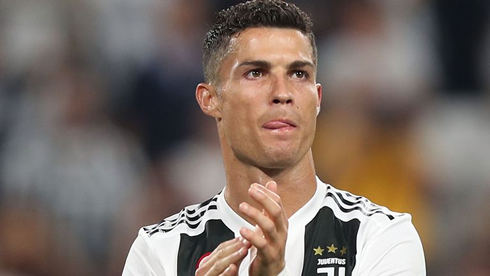 Cristiano Ronaldo showing his emotions and crying in Juventus