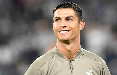 Cristiano Ronaldo pre-match photo with Juventus