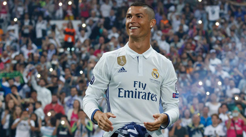 Cristiano Ronaldo says goodbye to Madrid