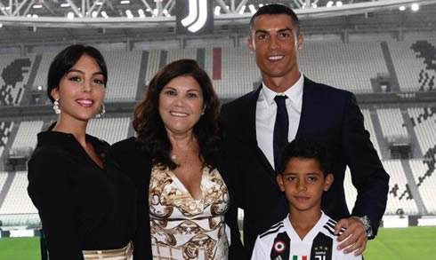Cristiano Ronaldo with his mother, girlfriend and son in Turin at the Allianz Stadium