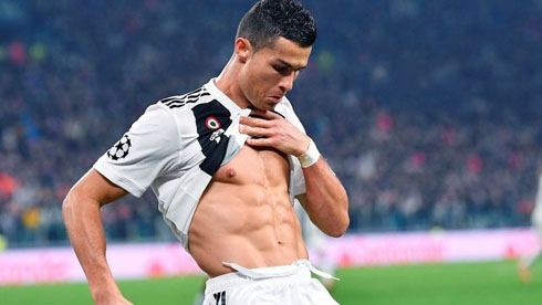 Cristiano Ronaldo abs in 2019