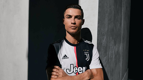 Cristiano Ronaldo in Juventus new shirt for 2019-20