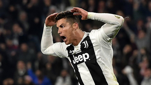 Cristiano Ronaldo goes mad after a referee decision
