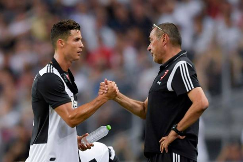 Cristiano Ronaldo and Sarri in Juventus pre-season