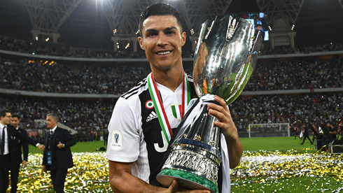 Cristiano Ronaldo winning trophies with Juventus