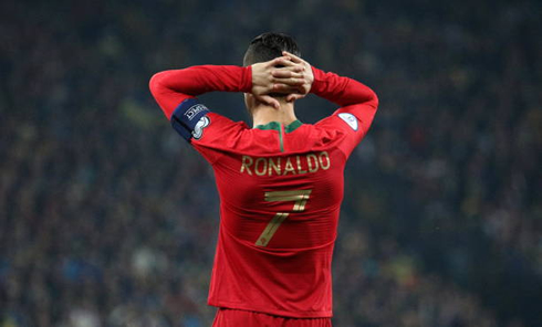 Cristiano Ronaldo becomes upset after Portugal 2-1 defeat vs Ukraine