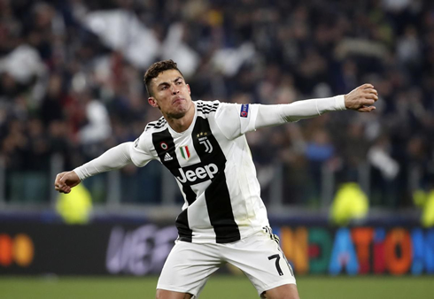 Cristiano Ronaldo celebrating goal for Juventus