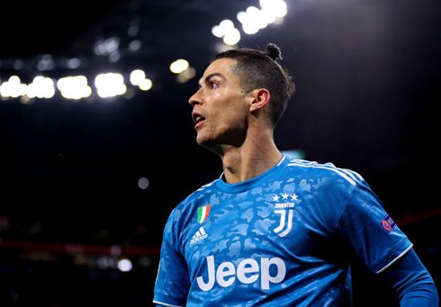 Cristiano Ronaldo in a Juventus blue shirt in 2020