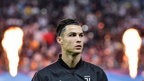 Cristiano Ronaldo new hairstyle in 2020