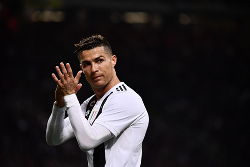 Cristiano Ronaldo saying goodbye to Juventus