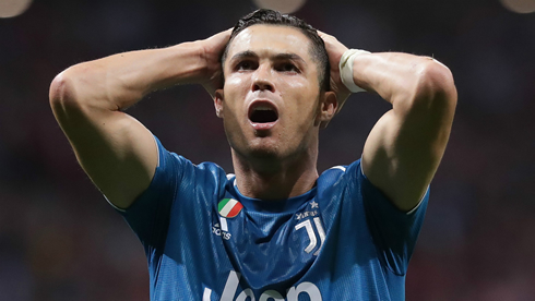Cristiano Ronaldo goes desperate during a game for Juventus