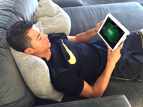 Cristiano Ronaldo playing poker from home