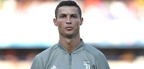 Cristiano Ronaldo lining up before a Juventus game