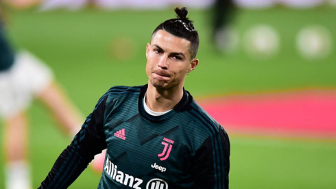 Cristiano Ronaldo in a warmup session ahead of a Juventus game