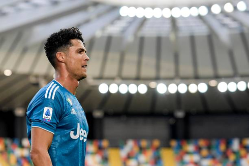 Cristiano Ronaldo entering the stadium in Udinese