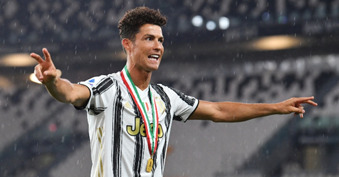 Cristiano Ronaldo celebartes in Juventus