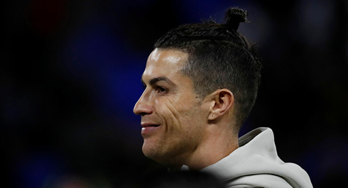Cristiano Ronaldo smiling before a game for Juventus