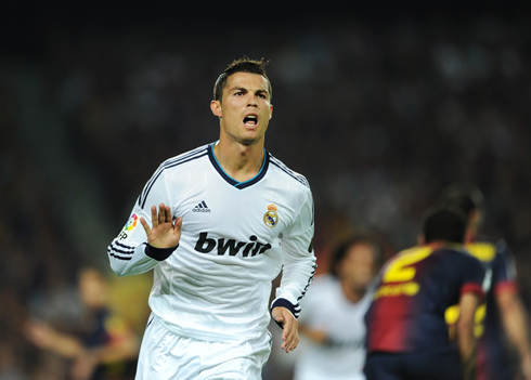 Cristiano Ronaldo scoring in El Clasico