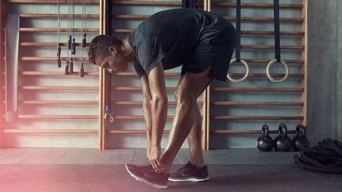 Cristiano Ronaldo stretching to avoid injuries