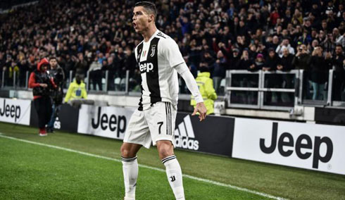 Cristiano Ronaldo celebrates goal in Turin
