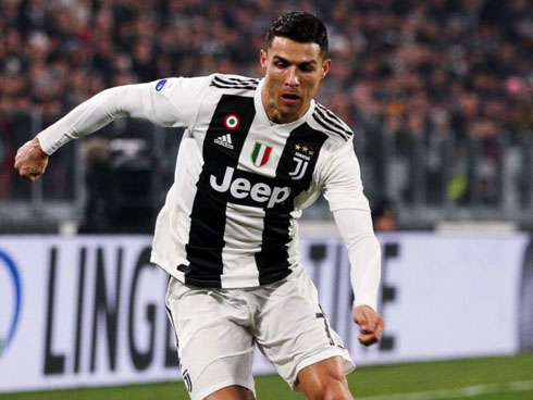 Cristiano Ronaldo playing for Juventus