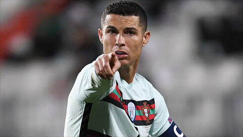 Cristiano Ronaldo pointing his finger at you