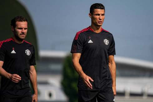 Cristiano Ronaldo in Manchester United training