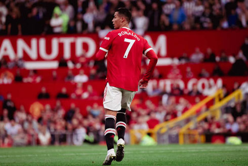 Cristiano Ronaldo wearing United number 7 shirt in 2021