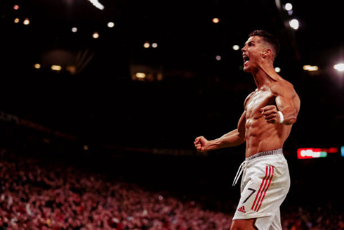 Cristiano Ronaldo takes his shirt off at Old Trafford