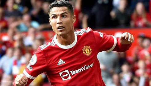 Cristiano Ronaldo in action for Man United