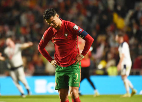 Cristiano Ronaldo frustrated after Portugal loss against Serbia
