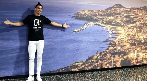Cristiano Ronaldo promoting Madeira