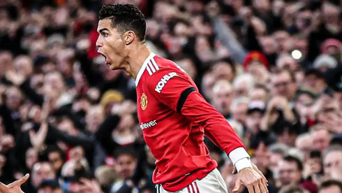 Cristiano Ronaldo scoring for United