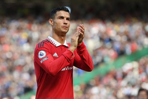 Cristiano Ronaldo thanking the fans for their support