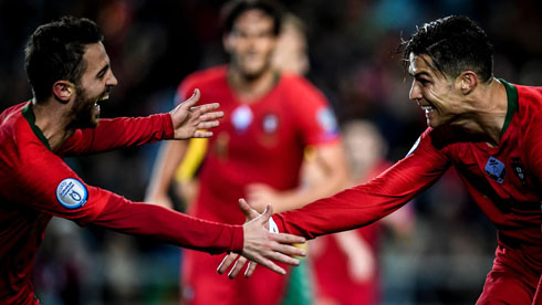 Cristiano Ronaldo and Bernardo Silva