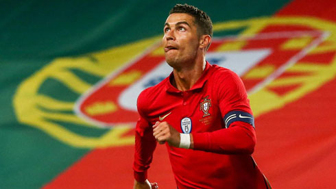 Cristiano Ronaldo and the Portuguese flag