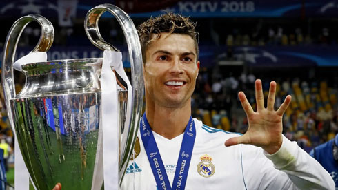 Cristiano Ronaldo celebrates his 5th Champions League trophy