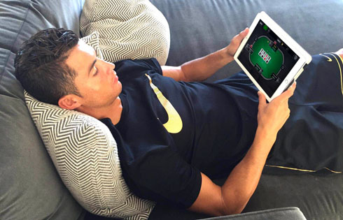 Cristiano Ronaldo playing poker online at home