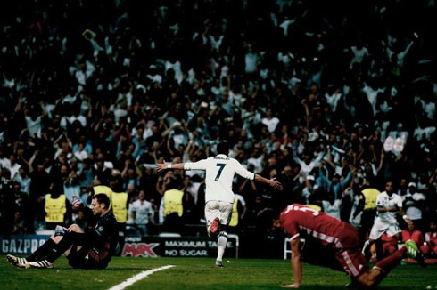 Cristiano Ronaldo winning the game for Real Madrid