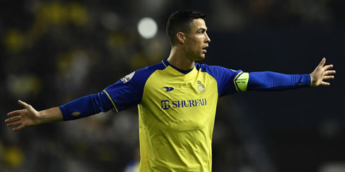 Cristiano Ronaldo giving instructions to his teammates at Al Nassr