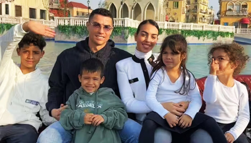 Cristiano Ronaldo and his family living in Saudi Arabia