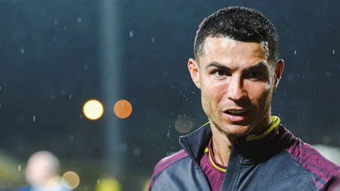 Cristiano Ronaldo in Al Nassr training session wearing jacket
