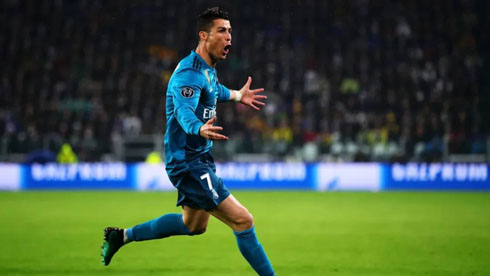 Cristiano Ronaldo goes crazy after scoring bicycle kick goal in Champions League
