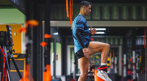 Cristiano Ronaldo doing gym work at Al-Nassr