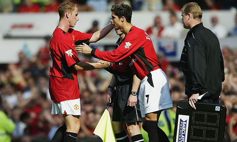 Cristiano Ronaldo coming in for Nicky Butt in Manchester United debut in 2003