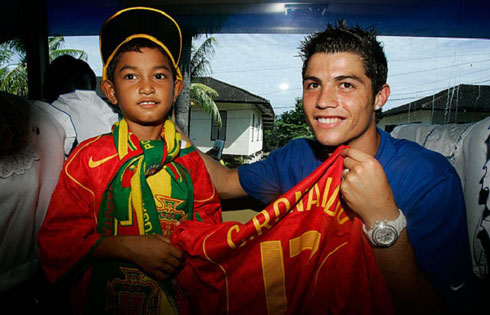 Cristiano Ronaldo helping children from Tsunami and Earthquake disaster