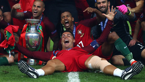 Cristiano Ronaldo wins EURO 2016 with Portugal